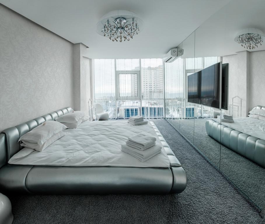 Royal Apartment Odessa Zewnętrze zdjęcie