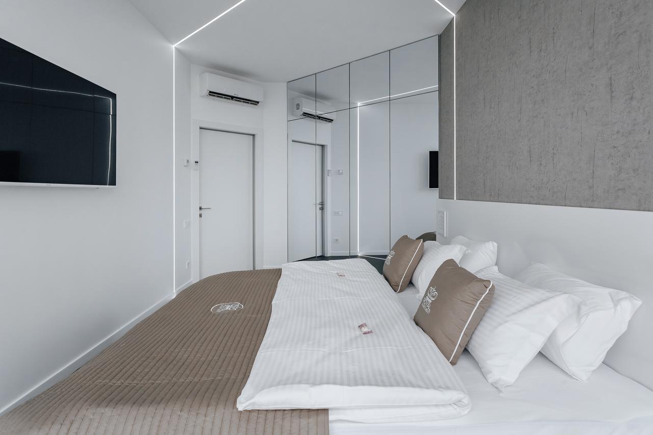 Royal Apartment Odessa Zewnętrze zdjęcie