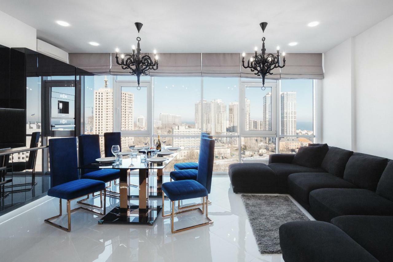 Royal Apartment Odessa Zewnętrze zdjęcie